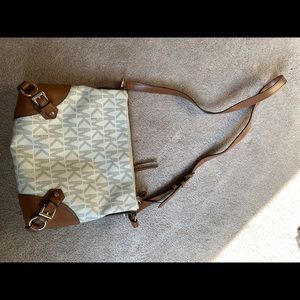 Micheal Kors crossbody